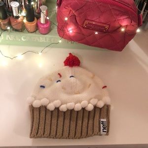 Neff Cupcake beanie 🧁